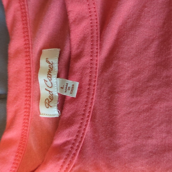 Adorable top/bathing suit cover up - Picture 3 of 4